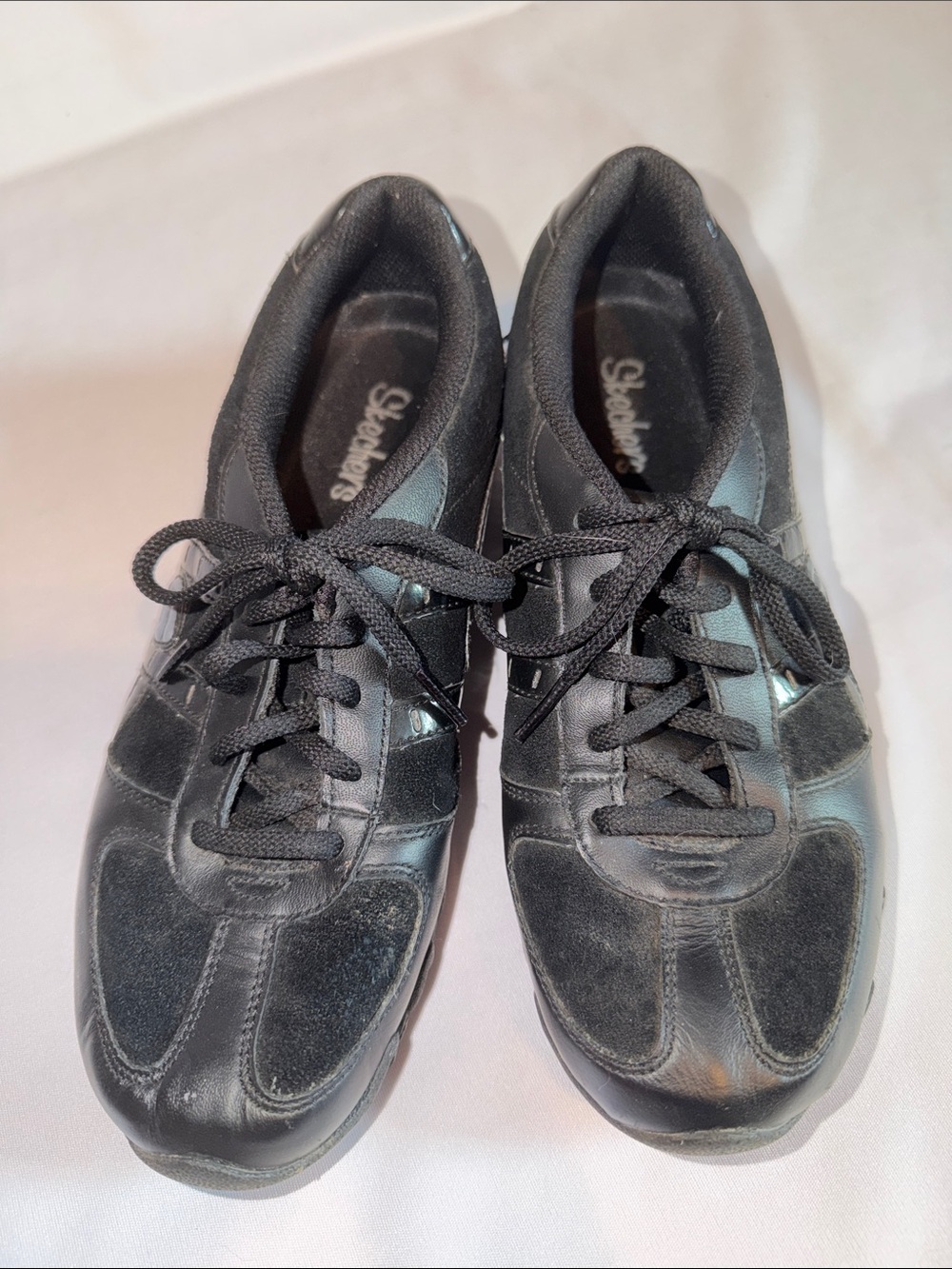 Skechers Black Lace Up  Leather & Suede Women's Sneakers Size 8.5